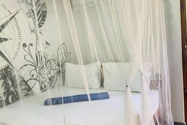 بنسيون Art House Hiriketiya