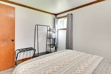 קוטג'' Cozy Catskills Cabin   12 Mi To Windham Mountain!