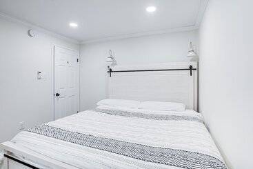 Mineral Cottage W/ Fire Pit: Steps To Lake Anna!