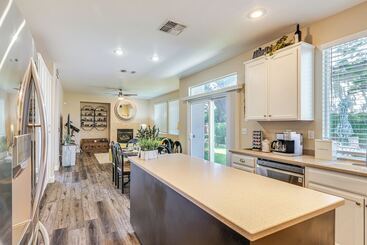 بيت ريفى Pet Friendly Stockton Home W/ Private Pool & Grill