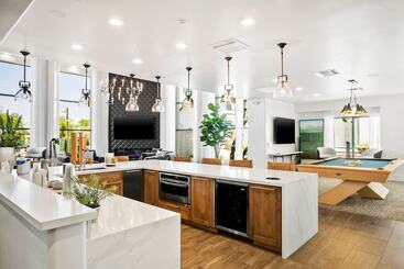 شقة فندقية Two Cozysuites At Kierland Commons