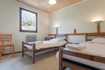 בית מלון כפרי Eau Vive