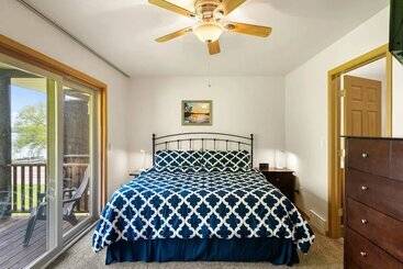 Мотель South Arm Retreats Combined 2br Lakeview