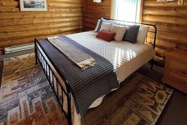 بيت ريفى Red Canyon Lodge