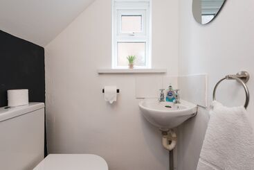 إقامة Captivating Beverley 3 Bed House Private Parking