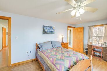 بيت ريفى Waterfront Hampden Home On Hermon Pond!