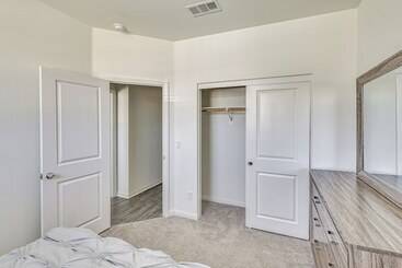 Сельский дом Winchester Home W/ Grill Near Wineries & Shopping