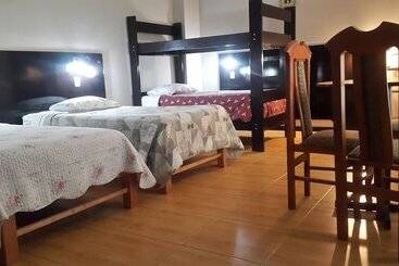 בית מלון כפרי La Lisera Suite