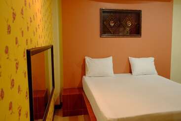 בית מלון כפרי Maprangwan Resort 1