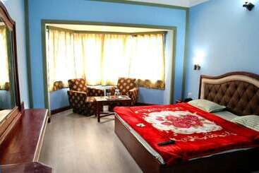 Spot On 47958 Hotel Sapphire Paradise