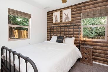 별장 Maltby Modern Log Cabin #2307