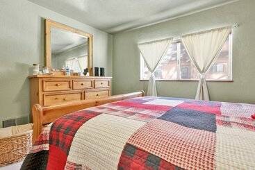 קוטג'' Sugar Bear Retreat #2319