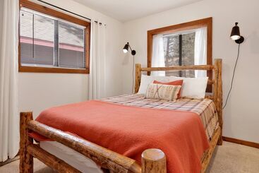 קוטג'' Sugar Chalet #2157