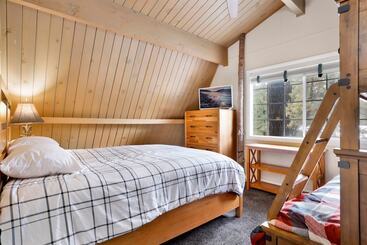 茅舍 Tinker Bell Gambrel #2255