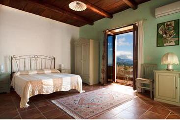 مبيت وإفطار Ospitalità Don Carlo