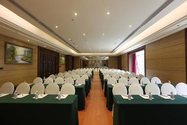 هتل Chengdu Xiyue