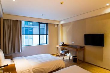 Otel Ji  Qiqihar Bukui Street