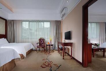 Vienna Hotel Nanning Changhu Road