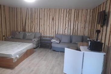 پانسیون Lakeside Burabay