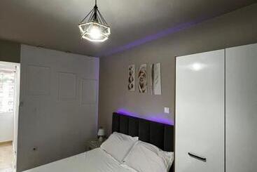 פנסיון Cozy Rooms 5th