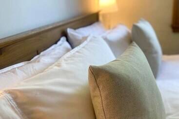 ペンション The Globe House