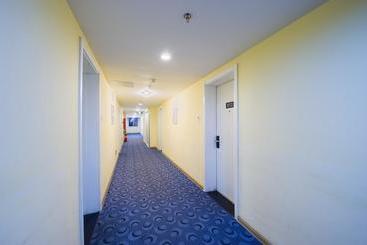 هتل 7days Inn Anshun East Tashan Road