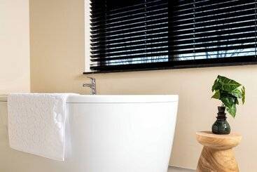 בית מלון כפרי Waterstate