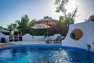 צימר Quinta Alcarias