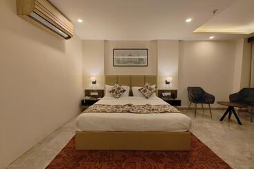 فندق Regenta Place Gwalior