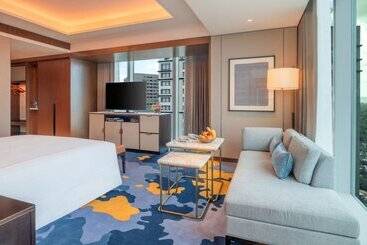 هتل Solaire Resort North