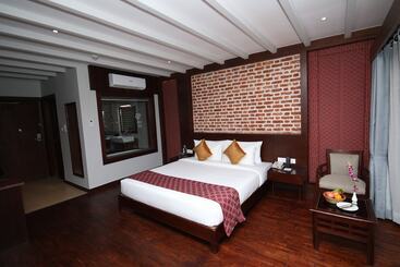 Regenta Resort & Spa By Riverside, Chitwan