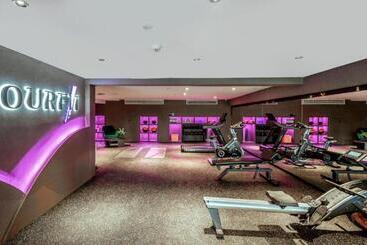 Atour Hotel Nanchang Longding Chadu East Jiefang Road