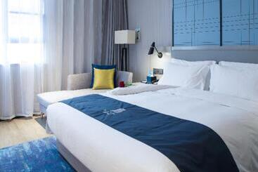 Echarm Hotel Heyuan Longchuan