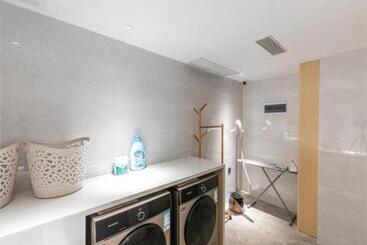 Echarm Hotel Liuzhou Liunan Wanda Plaza Liuyong Road