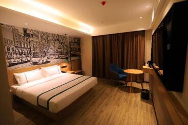 בית מלון כפרי City Comfort Inn Chongqing Fuling North Station Taiyi Avenue