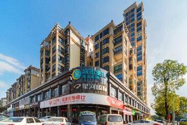 בית מלון כפרי City Comfort Inn Qingyuan Yingde Heping North Road