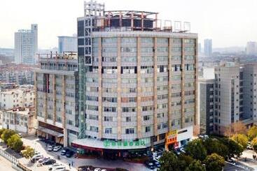 בית מלון כפרי Green Tree Inn Huainan Square South Road