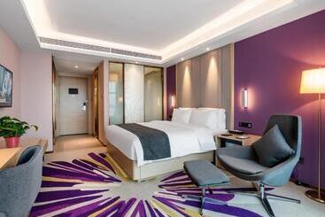 Lavande Hotel Zunyi Times Tianjie