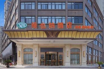 Vienna Hotel Anhui Huangshan Xi County Ancient Town Hetai International City
