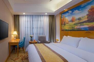 Vienna Hotel Chongqing Wanzhou Wanda Plaza