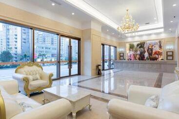 Vienna Hotel Jiangxi Chongren Bus Station