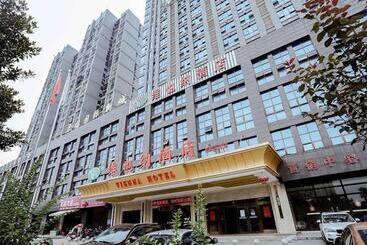 Vienna Hotel Yueyang East Station