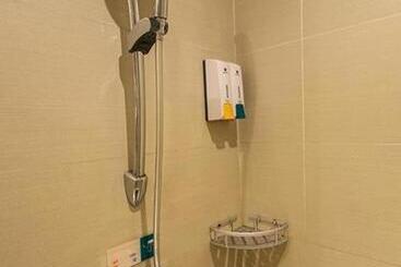 City Comfort Inn Hotel Zigong Wanda Plaza