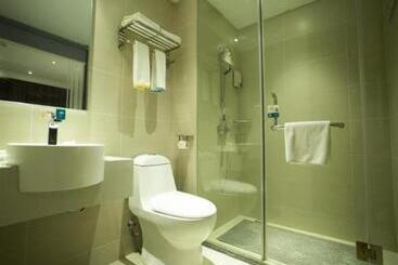 호텔 City Comfort Inn Huanggang Macheng Dujuan Huafu