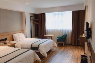 酒店 City Comfort Inn Shaoyang Wugang