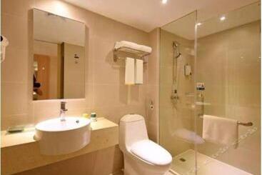 בית מלון כפרי City Comfort Inn Zhanjiang Xuwen Port Wharf Chengdong