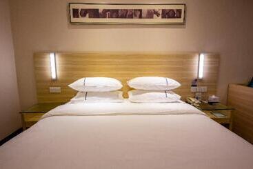 호텔 City Comfort Inn Zhongshan Xiaolan Xinduhui Gymnasium