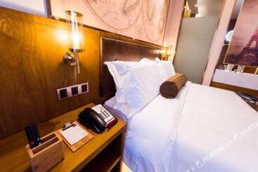 هتل James Joyce Coffetel Changchun People S Square