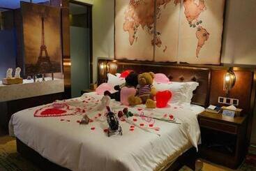 Hotel James Joyce Coffetel· Xianyang Renmin Road Central Square Store