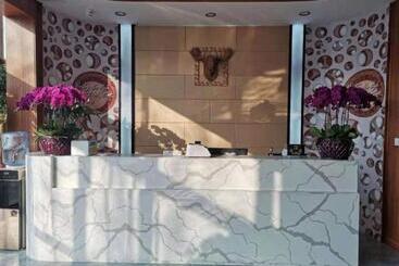 Pai Hotel Baoding Dingxing Children’s Normal School